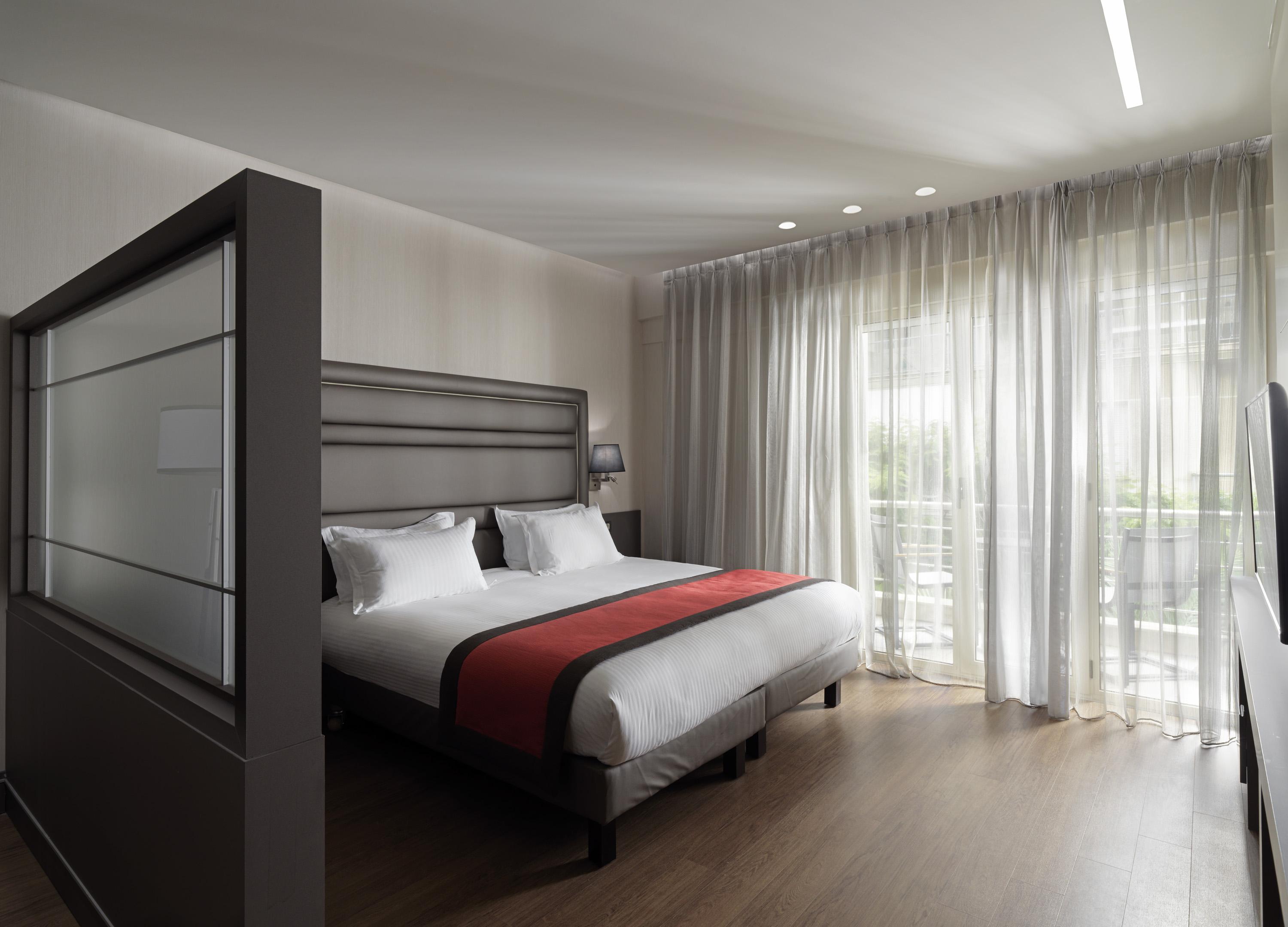 אתונה Holiday Suites מראה חיצוני תמונה