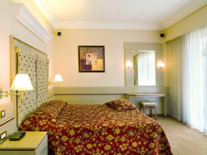 אתונה Holiday Suites מראה חיצוני תמונה