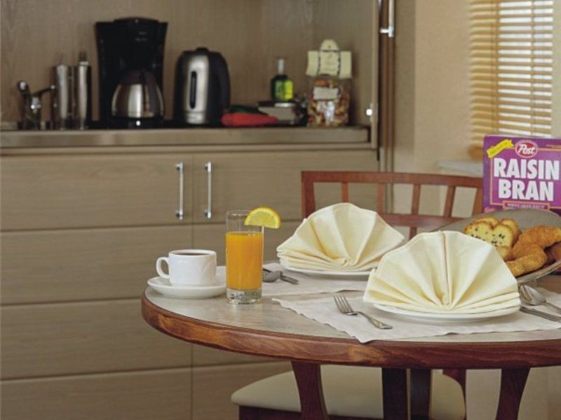 אתונה Holiday Suites מראה חיצוני תמונה